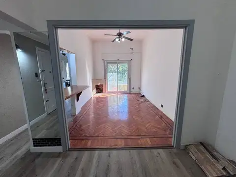 Depto Tipo Casa en Venta 51 años