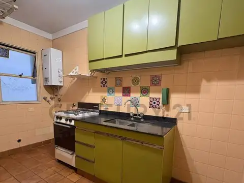 Don Bosco 3800, Piso 0