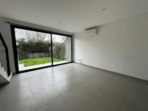 Departamento en Alquiler de 3 dormitorios