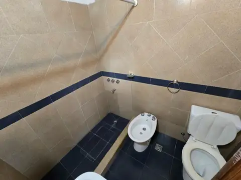 Depto Tipo Casa en Alquiler al Este