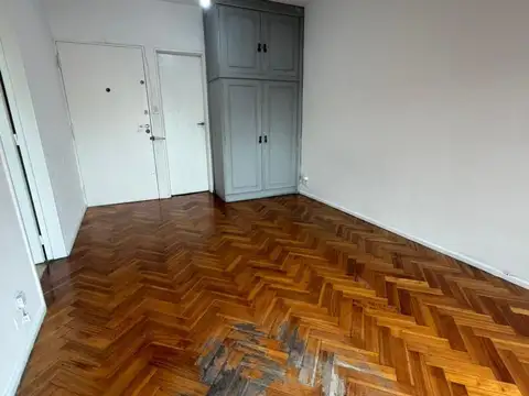Avenida San Juan 900