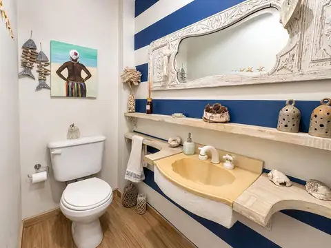 Casa en Venta con 1 cochera