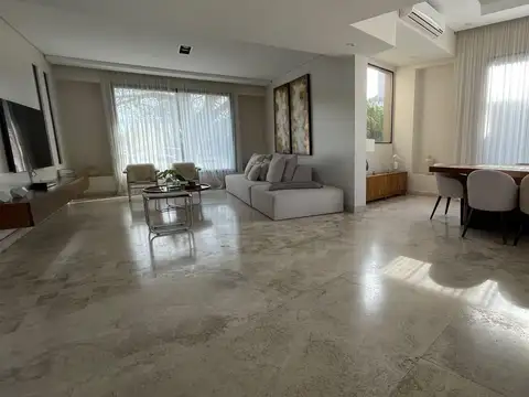 Casa en Venta 13 años