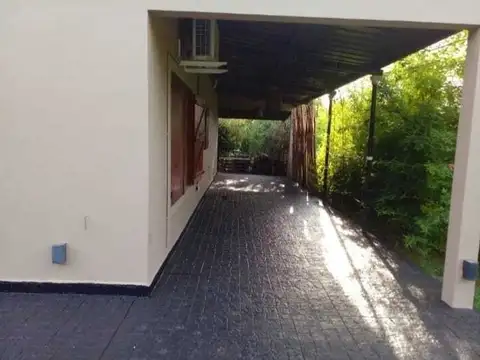 Casa  en Venta en Barrio Abierto La Olivia