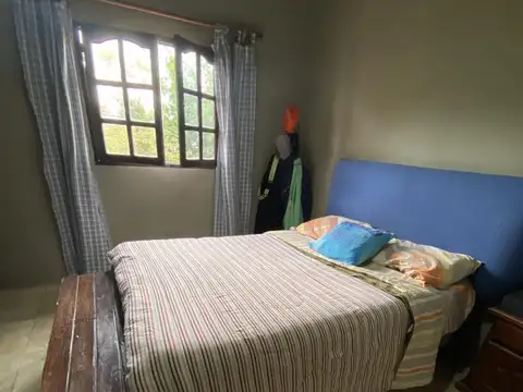 Casa 5 ambientes con 4 baños
