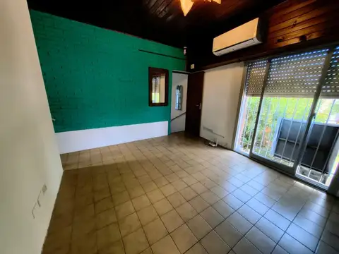 Depto Tipo Casa en Venta de 1 dormitorio