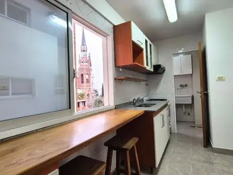 Departamento en Alquiler con 1 cocheras