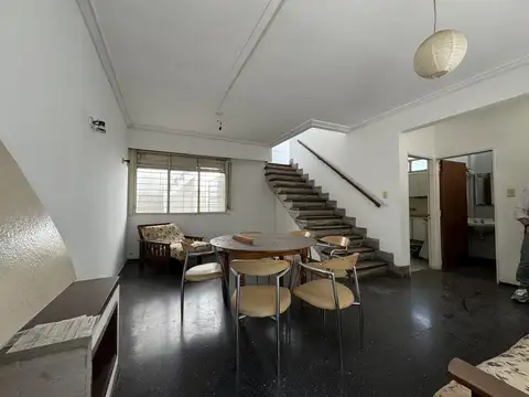 Casa en venta 3 dormitorios España y Hospitales