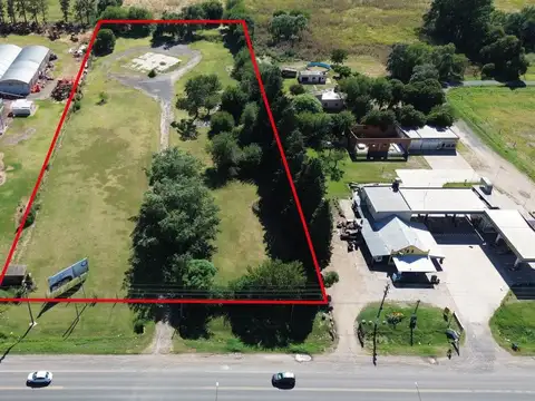 Se vende lote de 2,15 ha, s/RNN°8, V.T. (Z.9)