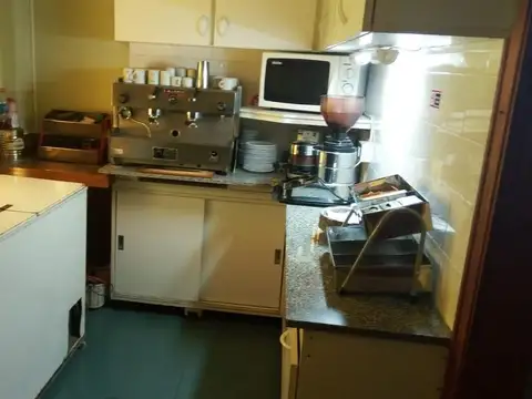 Fondo Comercio en Venta 28 años