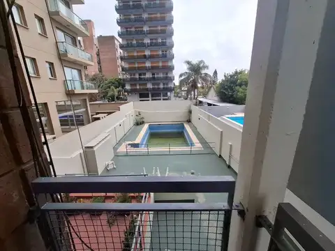 Departamento en Alquiler con 1 cocheras