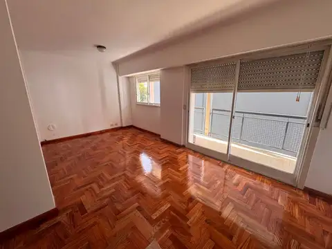 Avenida Rivadavia 400