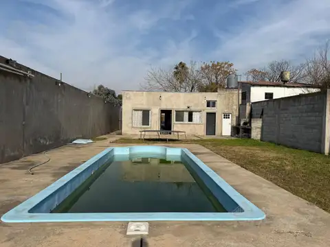 Quinta 4 Ambientes En Venta - Francisco Alvarez, Moreno