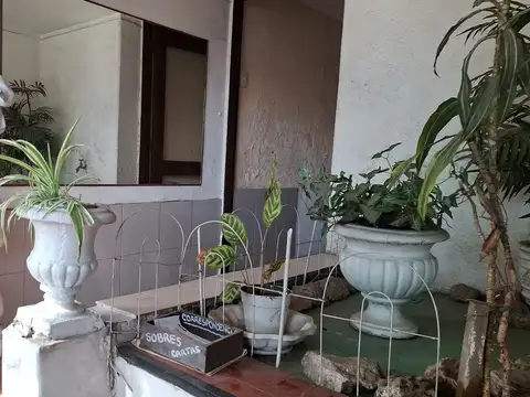 Barragan 200, Piso PB