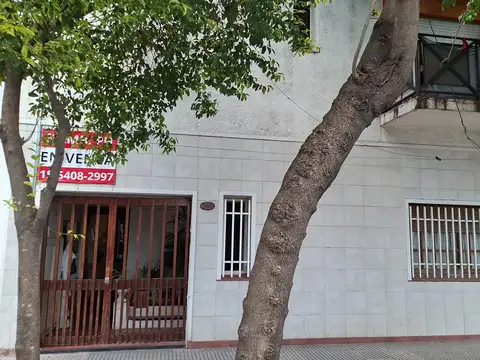 PH Unico en venta en Liniers, Oportunidad