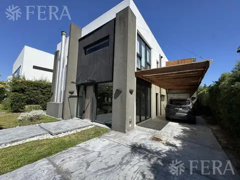 Casa en Venta de 5 dormitorios