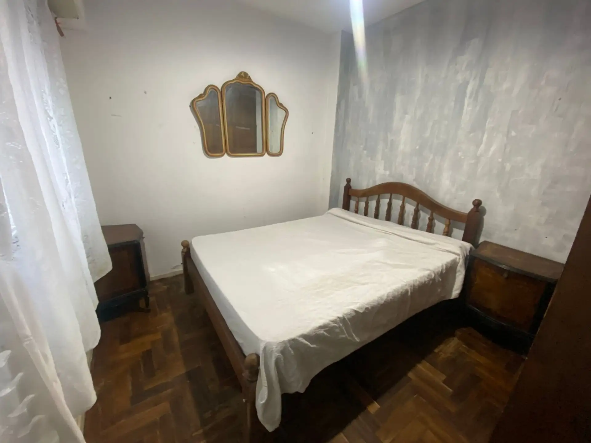 Venta depto 2 amb balcon a la calle Luro y Cordoba