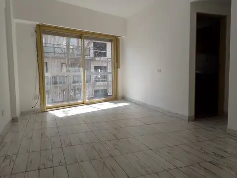 Avenida Hipólito Yrigoyen 3100, Piso 3