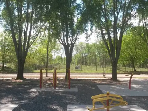 Areco - Lote apto emprend turistico 4300m2