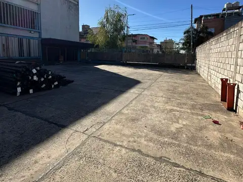 Galpon En Alquiler - 3970 M2 Cubiertos. Zona Industrial, La Tablada.