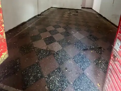Local en Alquiler en Tapiales, $ 400.000