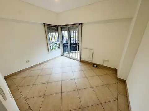 Departamento en Alquiler en San Fernando Vias  /  Centro, $ 670.000