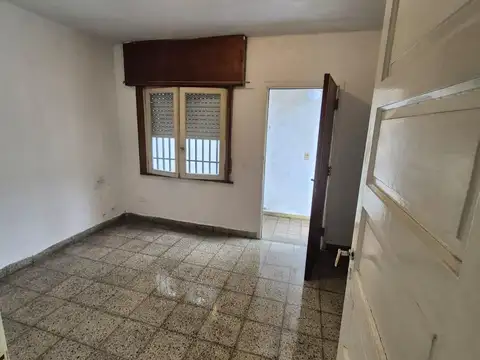 Depto Tipo Casa en Alquiler de 2 dormitorios