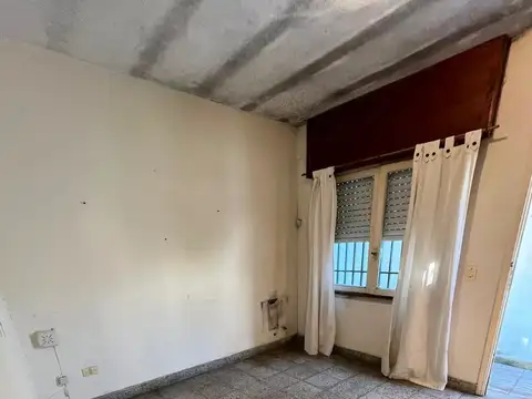 Depto Tipo Casa en Alquiler de 2 dormitorios