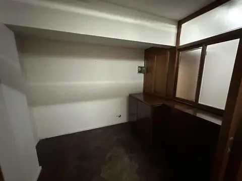 Oficina en Alquiler 45 años