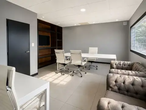 DEPOSITO CON OFICINAS EN VENTA LOMAS DE ZAMORA