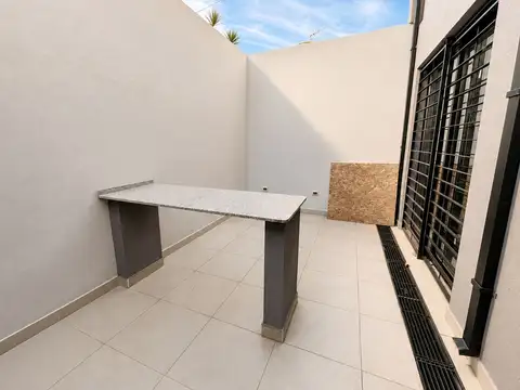 Galpon en Venta en Lomas de Zamora, USD 155.000