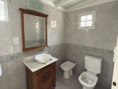 Casa 4 ambientes con 3 baños
