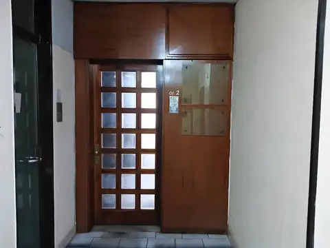 Venta oficina al frente en centro de la ciudad
