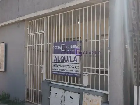 PH de 3 ambientes planta baja al frente con patio