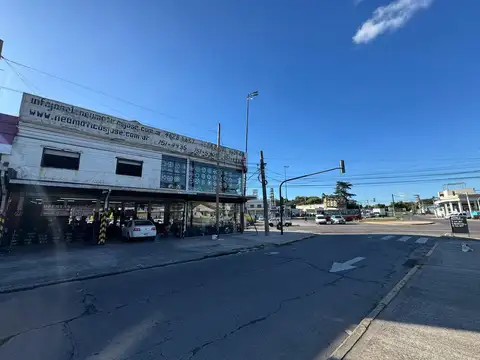 Av. Pres. Perón al 3600