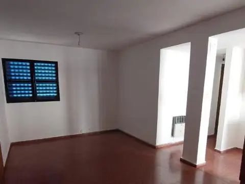 Solares 1900, Piso 2