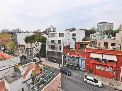 Depto Tipo Casa 3 ambientes con 2 baños