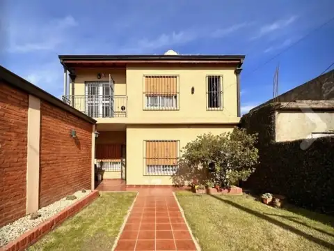 Casa en venta en Florencio Varela - ACEPTA PERMUTA