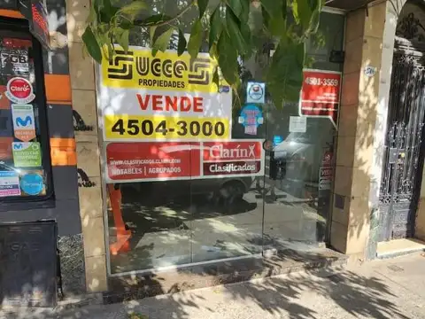 Local 28m2  sin expensas sobre av nazca a metros jonte