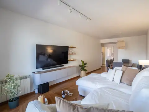 Departamento en Alquiler con 1 cocheras