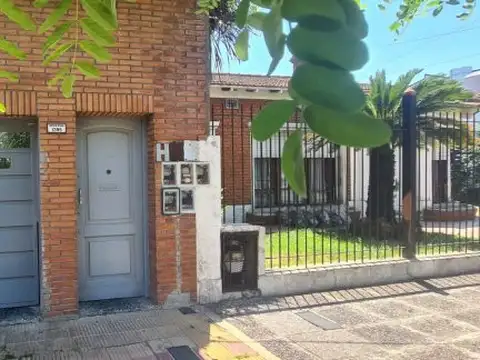 Departamento 4 AMBIENTES | Morón Centro lado Sur |