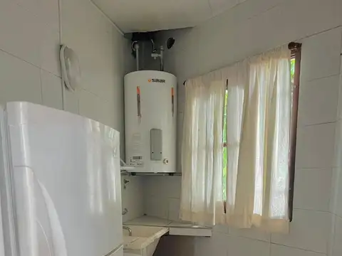 Casa en alquiler - 3 Dormitorios 1 Baño - Mar del Plata