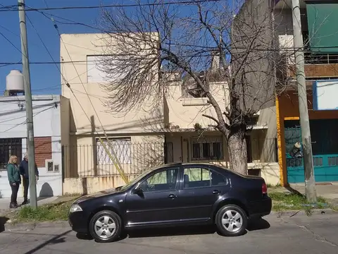 Casa - Venta - Argentina, Tres de Febrero - Azcuenaga 4692