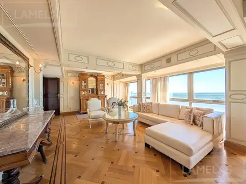 Departamento en Venta de 5 dormitorios