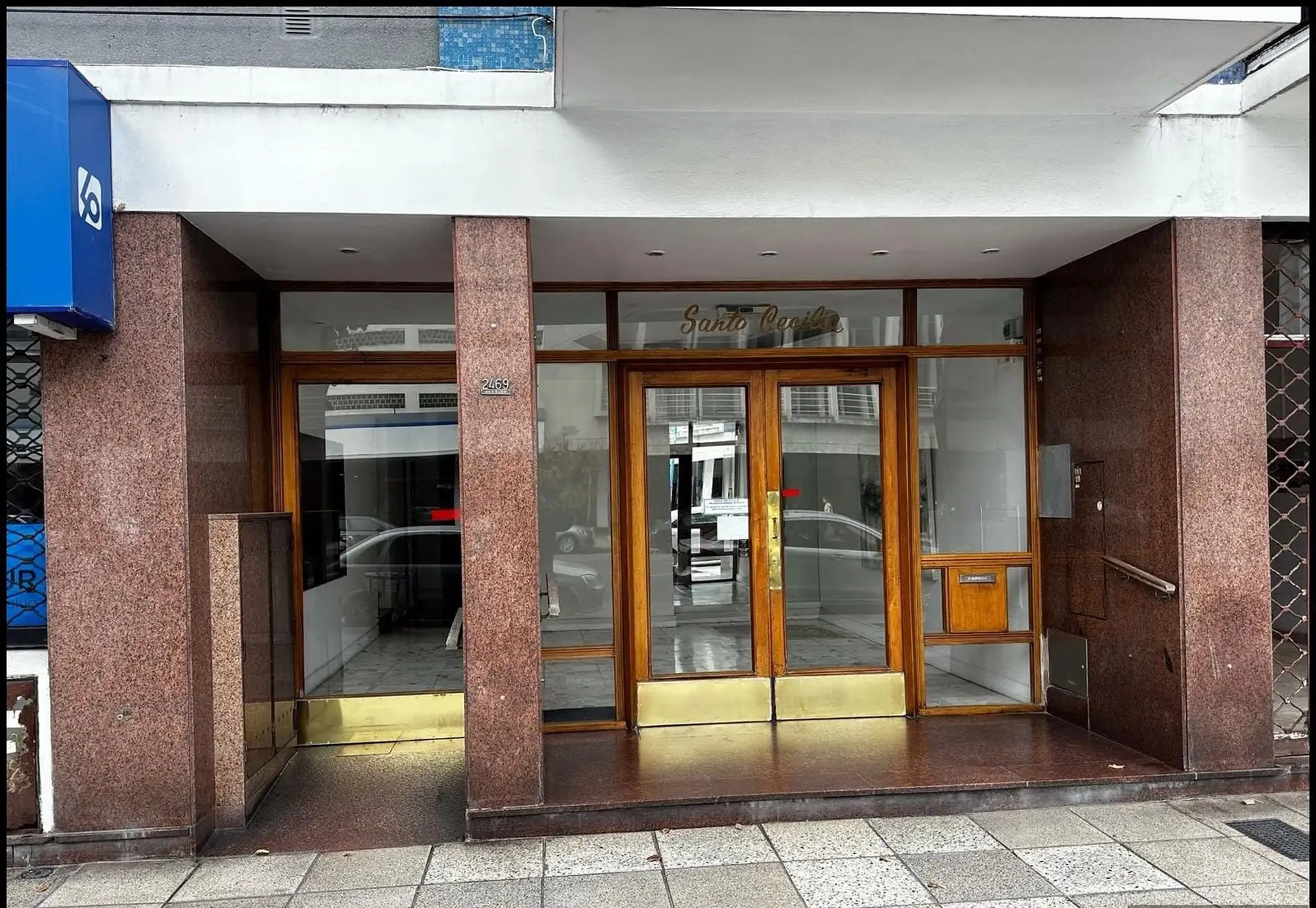 Depto 2 amb, 34m² con patio amoblado — Centro