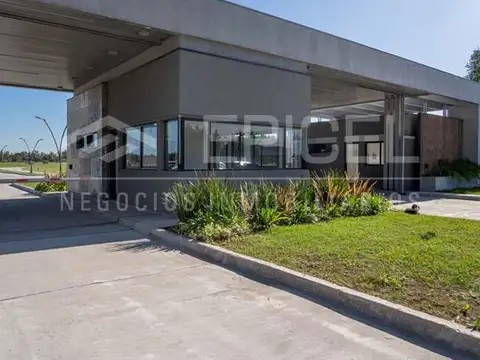 Terreno en Venta en Los Naranjos, USD 65.000