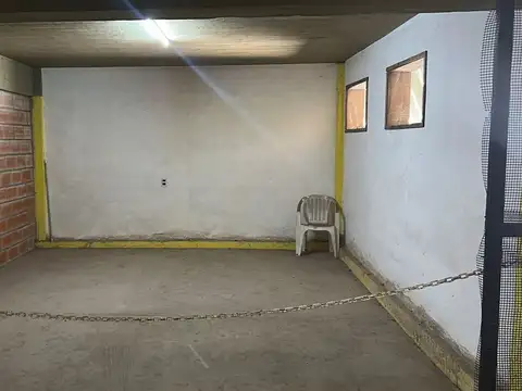 Excelente Cochera - Pinamar