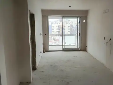 Treinta Y Tres Orientales 200, Piso 3