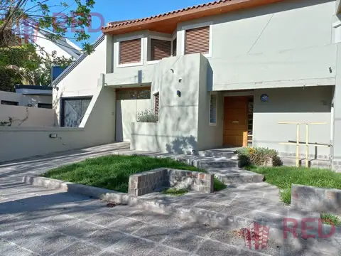 Casa en Venta en Cipolletti, USD 300.000