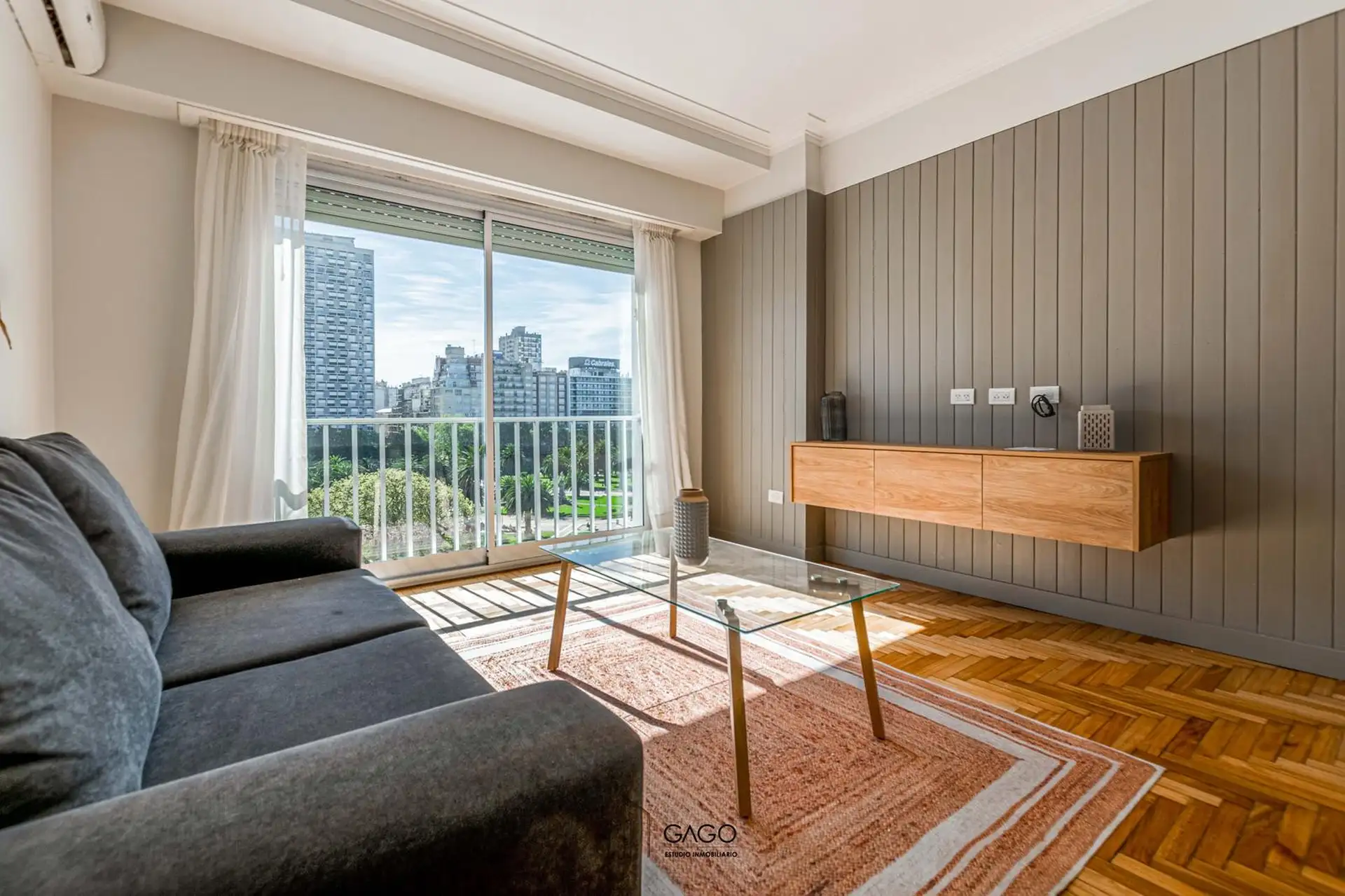 Departamento en venta 3 ambientes reciclado Plaza Colon